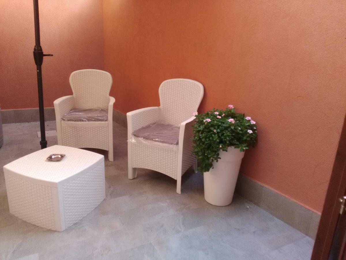 B&B La Grotta Nicolosi Exterior foto